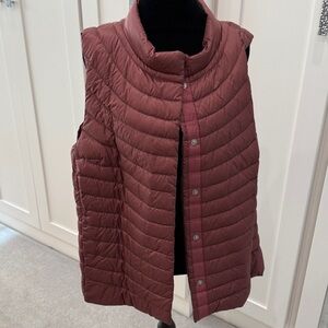 Athleta Maroon Quilted Vest